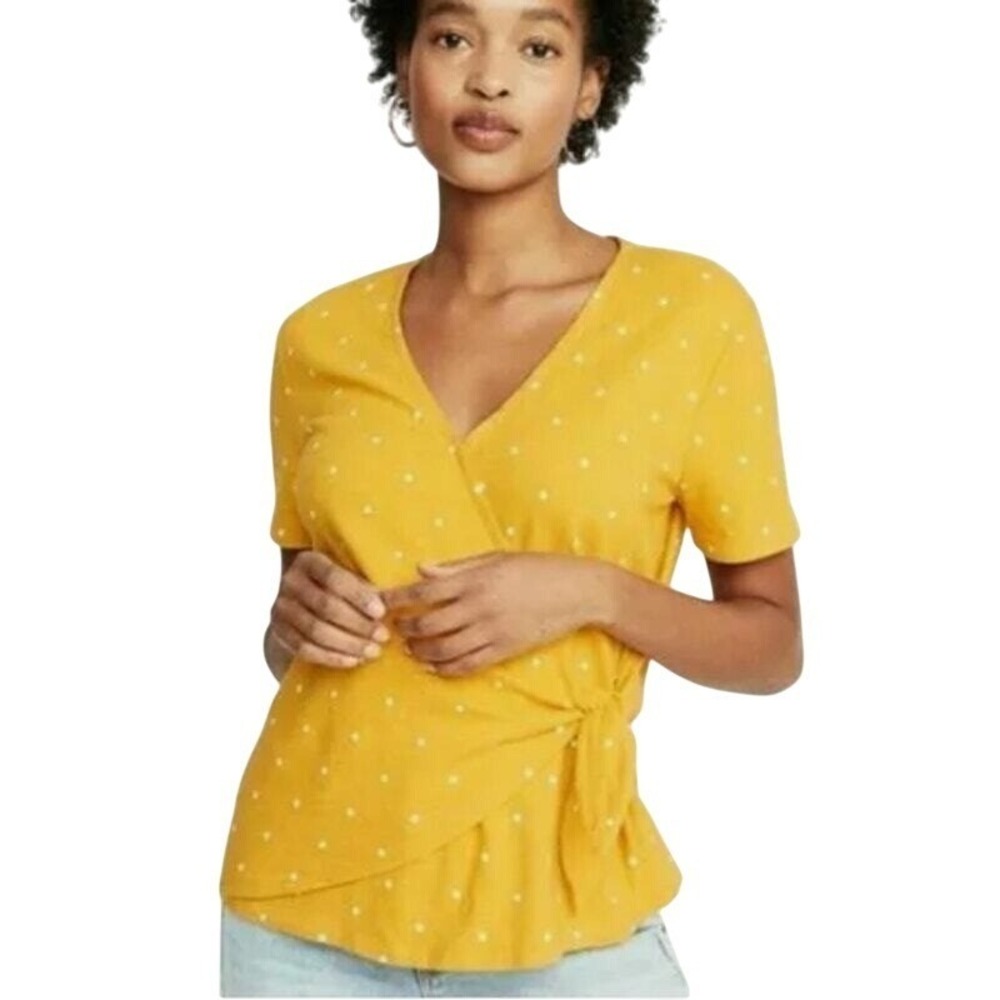 Old Navy Womens M Wrap Top Mustard Yellow Polka Dot Short Sleeve Casual Blouse